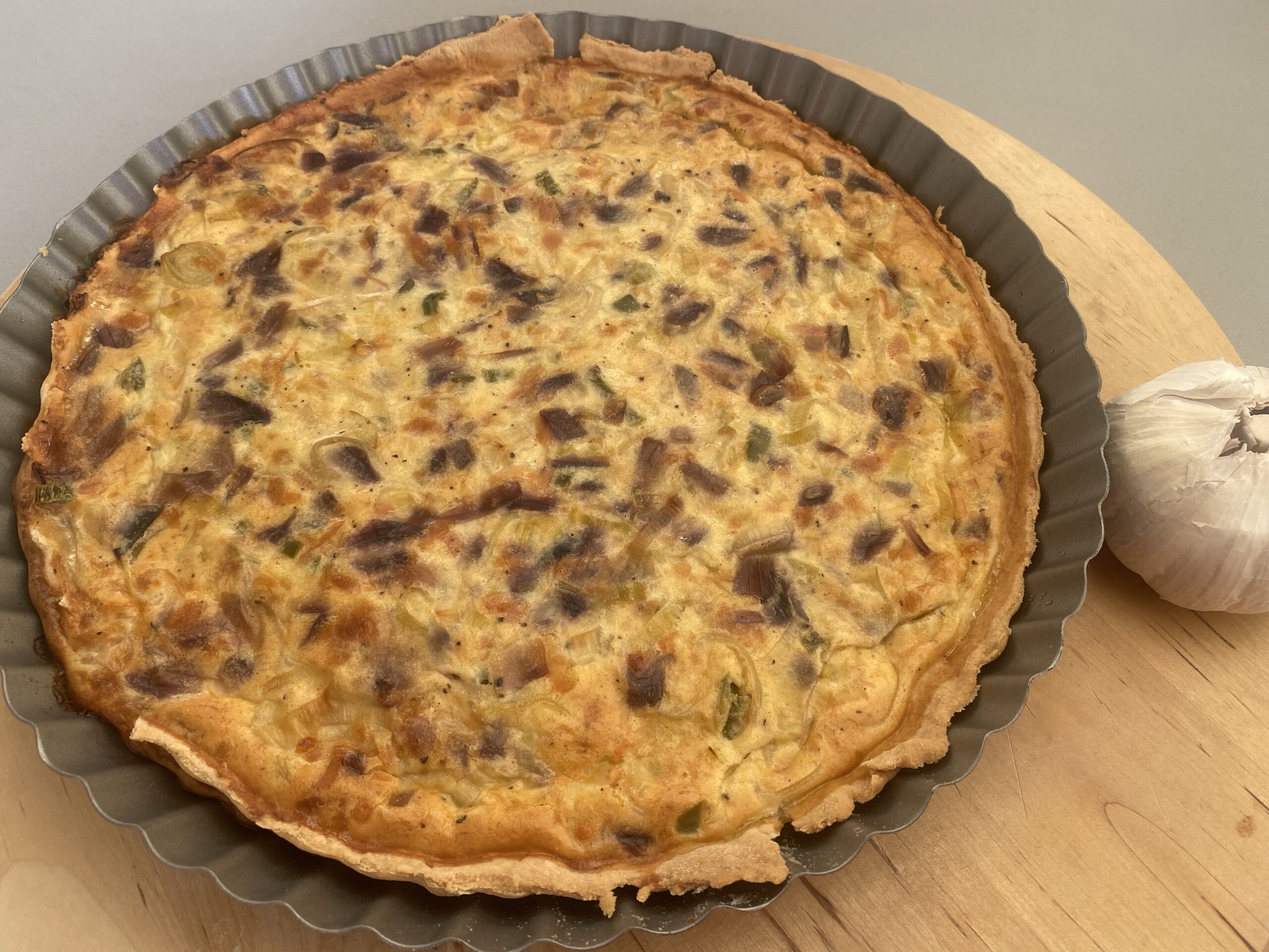 Vegetarische Quiche Lorraine – inkl. Rosmarin-Kekse