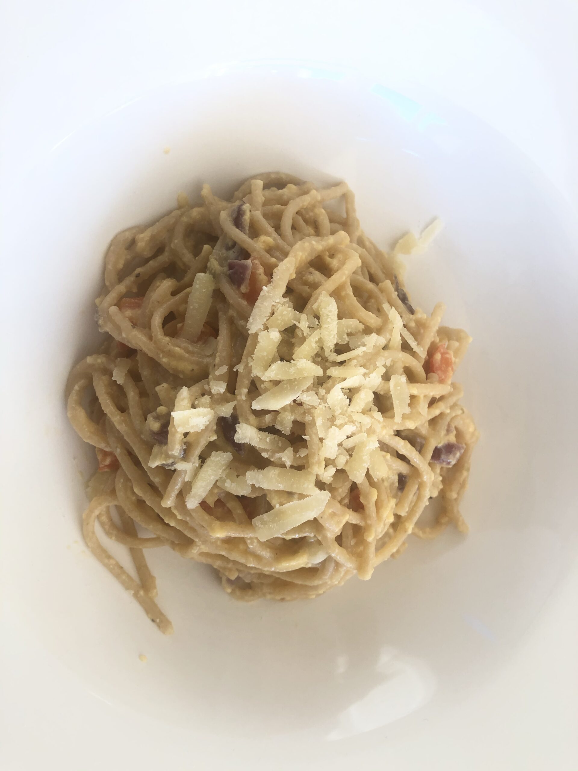 Vegetarische Pasta mit Sahne und Ei – die mitteleuropäische Variante der carbonara
