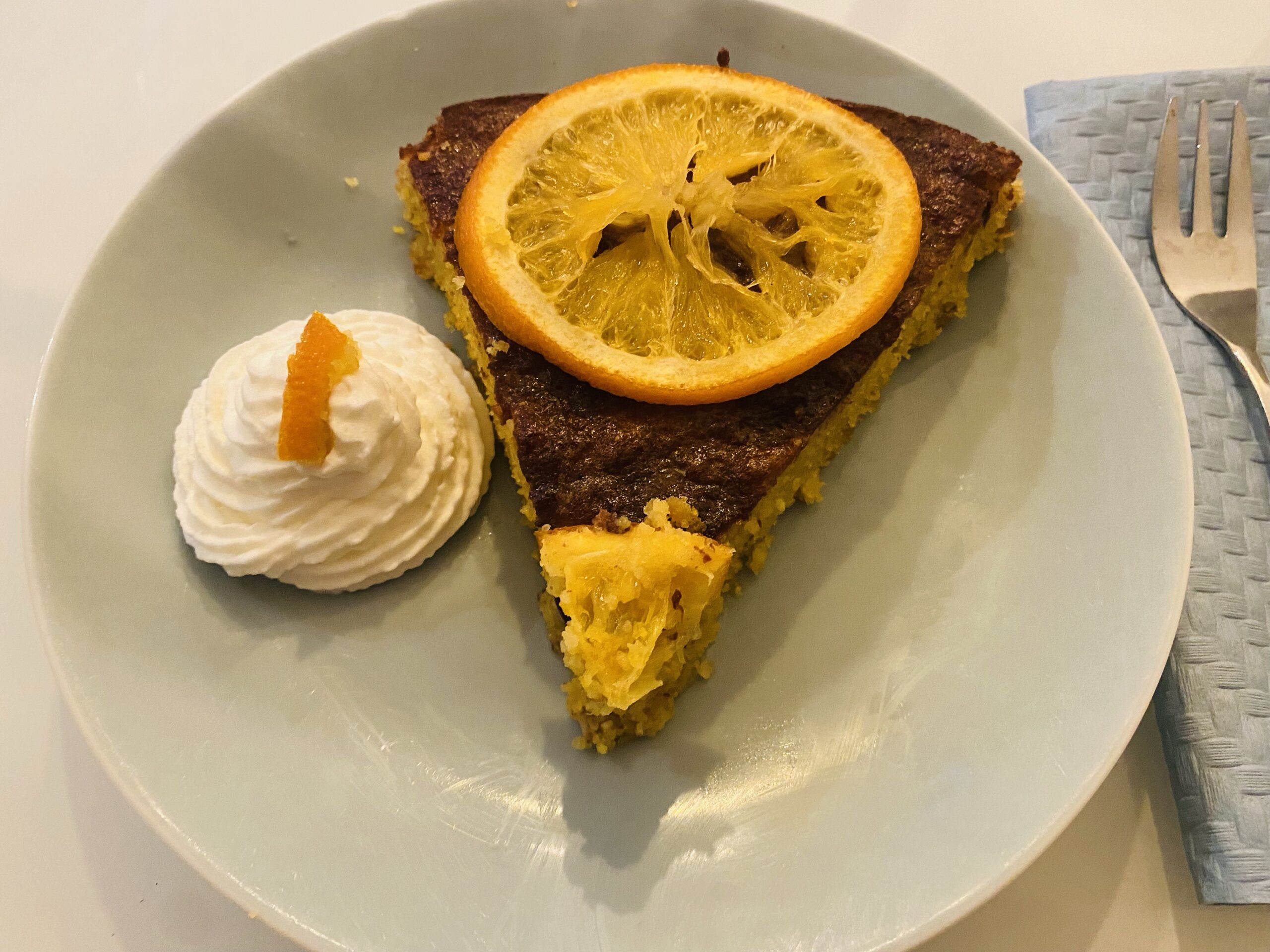 Torta di polenta e arancia